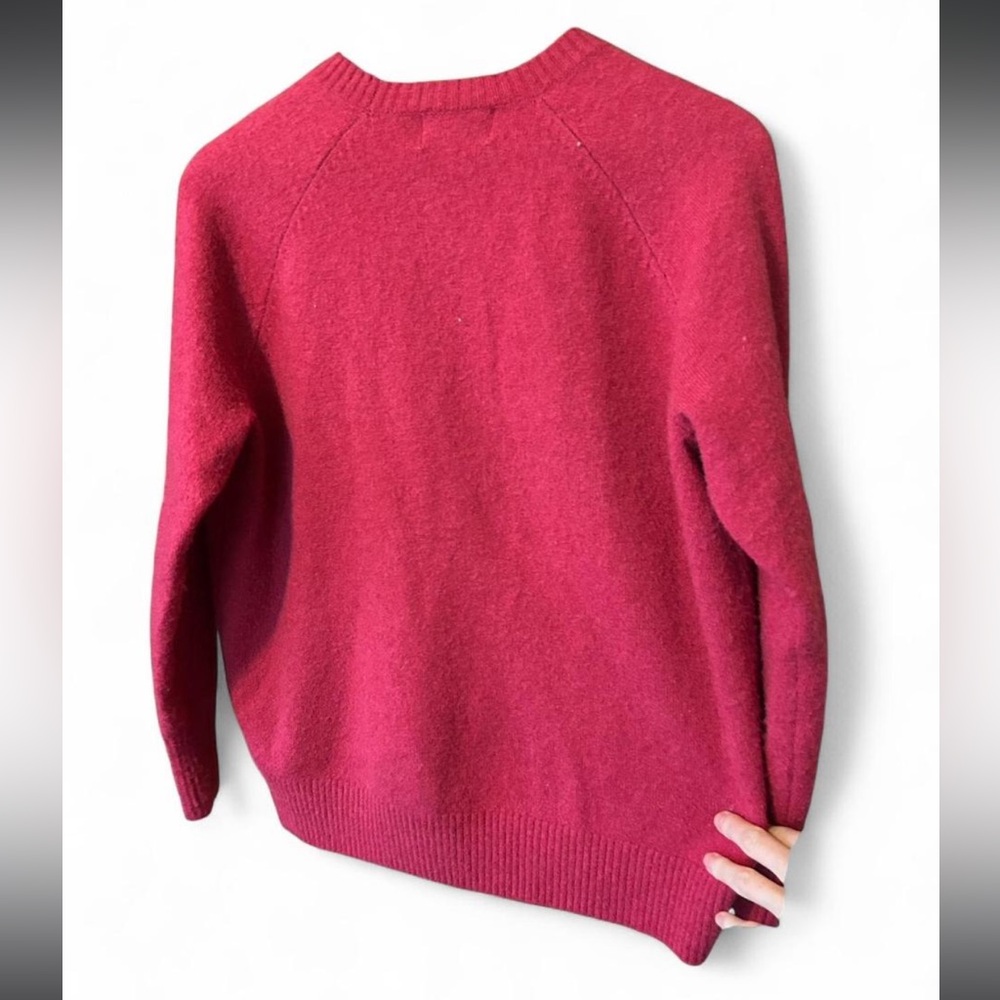Old Navy Fuchsia Crewneck Sweater - Picture 10 of 12